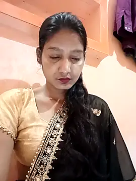 Ayesharani1 online show from May 7, 2026, 12:27 am
