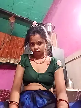 Snapshot of Cut_ikina chatting on June 24, 2026, 4:28 pm Cut ikina online show from June 24, 2026, 4:28 pm