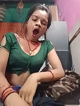 Snapshot of Cut_ikina chatting on July 19, 2026, 10:35 pm Cut ikina online show from July 19, 2026, 10:35 pm