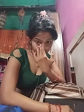 Snapshot of Cut_ikina chatting on July 26, 2026, 10:27 pm Cut ikina online show from July 26, 2026, 10:27 pm