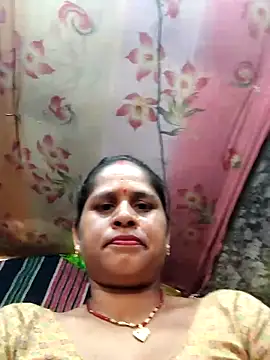 Hot kiran4 online show from April 20, 2026, 10:29 am