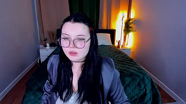 Kira G0ld online show from March 24, 2026, 1:10 am