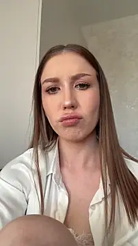 Velvet Hell online show from February 6, 2026, 10:29 am