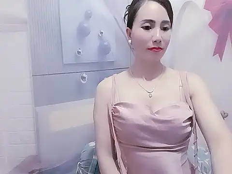 Hello-Kitty001 online show from March 26, 2026, 1:49 pm