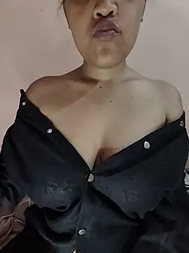 Snapshot of Talkwithsex chatting on June 4, 2026, 12:22 pm Talkwithsex online show from June 4, 2026, 12:22 pm