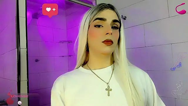 Snapshot of Maddye_Fox chatting on May 13, 2026, 3:04 am Maddye Fox online show from May 13, 2026, 3:04 am