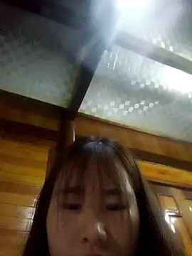 Yui-Ch1682 online show from February 13, 2026, 11:50 am