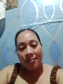 May Bombs online show from April 4, 2026, 12:31 am