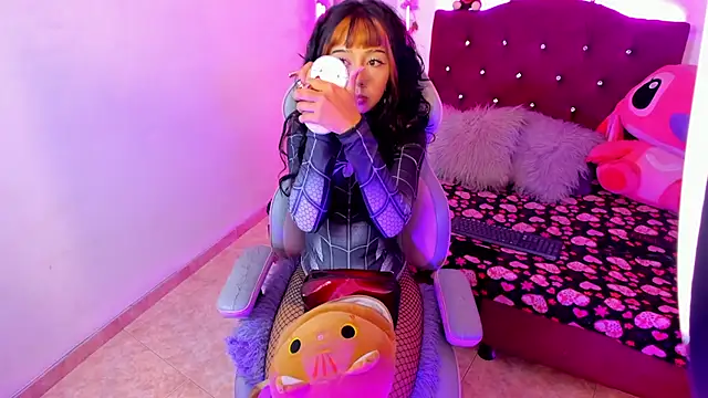 Sweetx  cherry online show from March 14, 2026, 1:49 pm