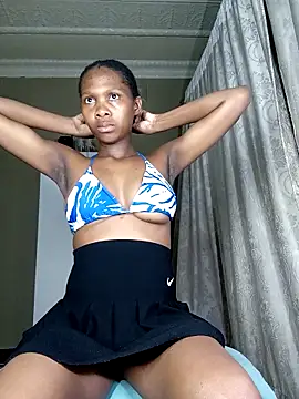 PussyFarrie online show from April 19, 2026, 10:12 pm