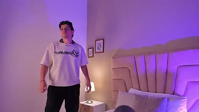 Axel Creed online show from February 11, 2026, 10:53 am