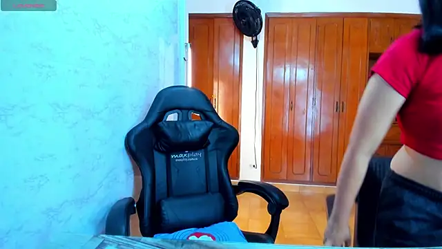 Emily and Soffy online show from April 13, 2026, 12:10 pm