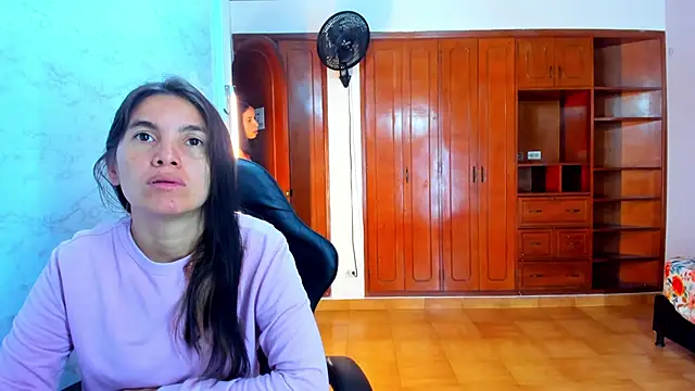 Emily and Soffy online show from April 21, 2026, 12:11 pm