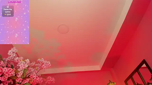 FemNoa online show from February 12, 2026, 5:19 pm