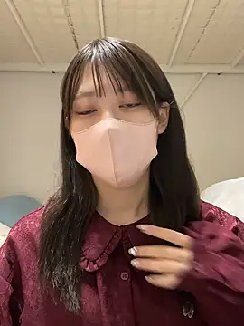 Nagomi chan  online show from February 11, 2026, 4:01 pm