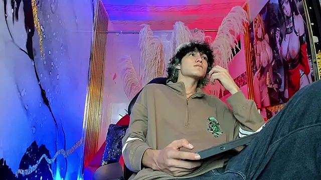 thanier 18 online show from April 2, 2026, 2:53 am