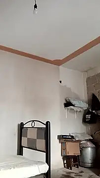 perrit17 online show from April 23, 2026, 11:51 pm