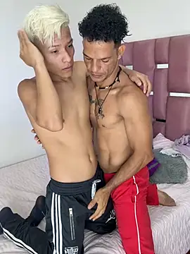 MaxyRyan online show from February 10, 2026, 1:04 pm