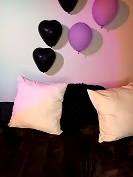 miamorgan20 online show from April 19, 2026, 1:16 am