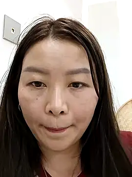 Jennie dogy online show from February 23, 2026, 12:02 pm