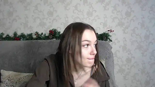 CandyGyrl online show from February 12, 2026, 8:09 am