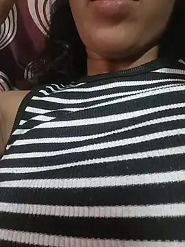 Snapshot of komalsharma99 chatting on May 24, 2026, 5:34 am komalsharma99 online show from May 24, 2026, 5:34 am