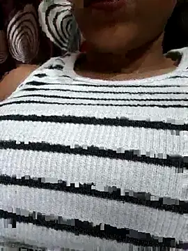 Snapshot of komalsharma99 chatting on May 29, 2026, 3:43 pm komalsharma99 online show from May 29, 2026, 3:43 pm