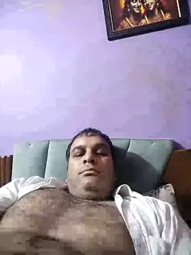 Snapshot of indiandesivillegeboy chatting on July 14, 2026, 3:07 pm indiandesivillegeboy online show from July 14, 2026, 3:07 pm