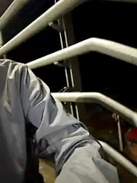 Andres sant  online show from March 28, 2026, 2:11 am