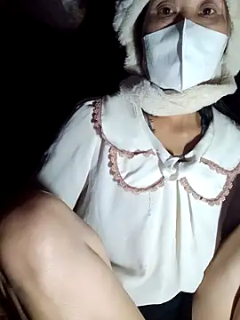 witch-xx online show from March 12, 2026, 3:07 pm