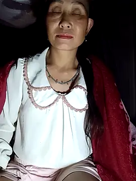 witch-xx online show from March 21, 2026, 4:32 pm