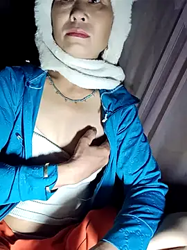 witch-xx online show from March 25, 2026, 8:26 pm