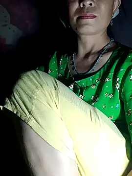 witch-xx online show from April 20, 2026, 6:38 am