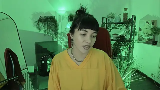 NeoGeisha online show from April 21, 2026, 4:12 pm