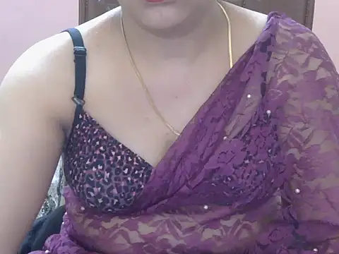 Cute Sheetal online show from March 27, 2026, 1:00 pm