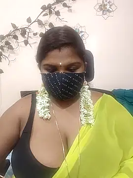 Snapshot of Archana_achu143 chatting on May 10, 2026, 12:54 pm Archana achu143 online show from May 10, 2026, 12:54 pm