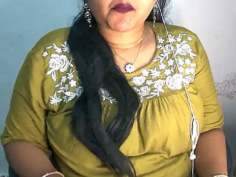 Saniya K2 online show from April 24, 2026, 3:47 pm