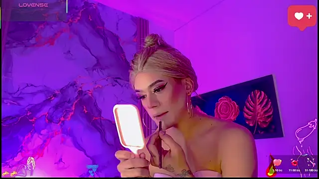 Snapshot of Aranza_Dollts chatting on June 2, 2026, 7:27 pm Aranza Dollts online show from June 2, 2026, 7:27 pm