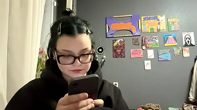 AngelLune online show from March 8, 2026, 6:01 pm