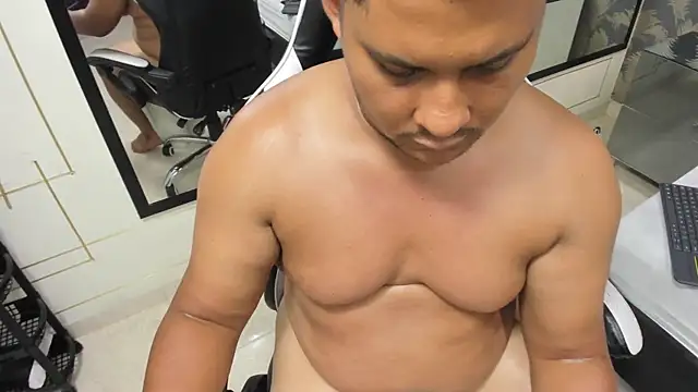 LaimCarterss online show from February 12, 2026, 12:05 am