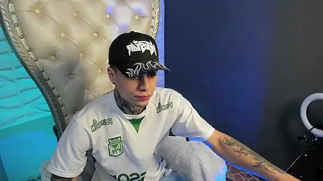 acxel prescot online show from February 17, 2026, 8:59 pm