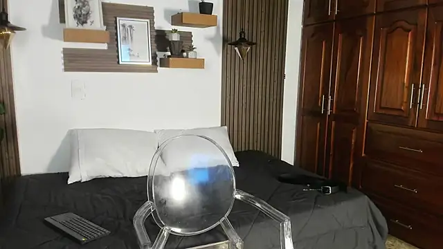 acxel prescot online show from April 21, 2026, 1:42 am