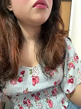 riya sharma11 online show from April 10, 2026, 8:41 am