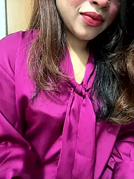 riya sharma11 online show from April 18, 2026, 6:01 pm