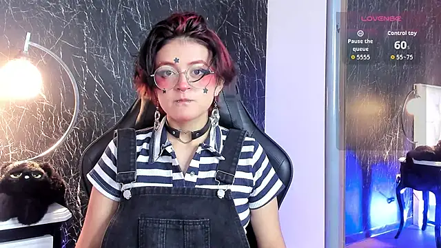 YuuMiko online show from April 8, 2026, 1:00 pm