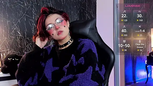 YuuMiko online show from April 14, 2026, 12:44 pm