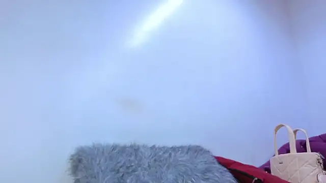 Julieta-Horny- online show from March 19, 2026, 1:26 pm