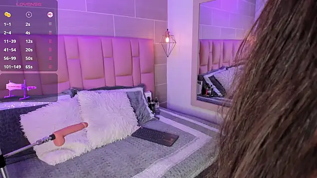 Naomi-Thompson online show from February 28, 2026, 7:15 pm