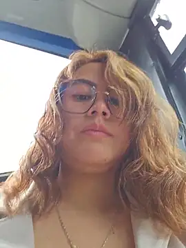 Mari-98 online show from April 7, 2026, 6:41 pm