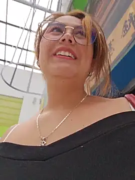 Mari-98 online show from April 21, 2026, 8:44 pm